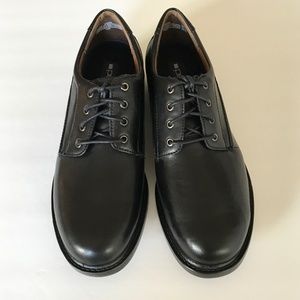 Puritan Men’s Black Dress Shoes Size 11 Wide NWOT